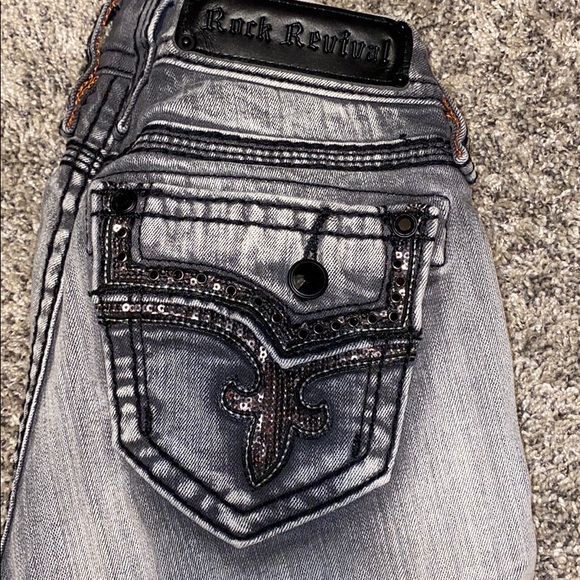 Stylish Rock Revival🔥🔥🔥 - Picture 2 of 7